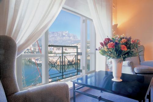 Victoria & Albert Hotel (2)